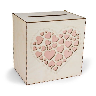 drewniana skrzynka na koperty ślubne z sercami w kolorze brudnego różu