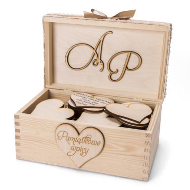 Księga gości drewniana szkatułka serca wpisy życzenia