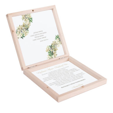 Podziękowanie w drewnianym pudełku z kwiatami bzu w2
