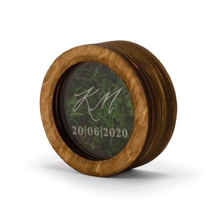 okrągłe pudełko na obrączki ślubne grawerowane okienko bezbarwne plexi