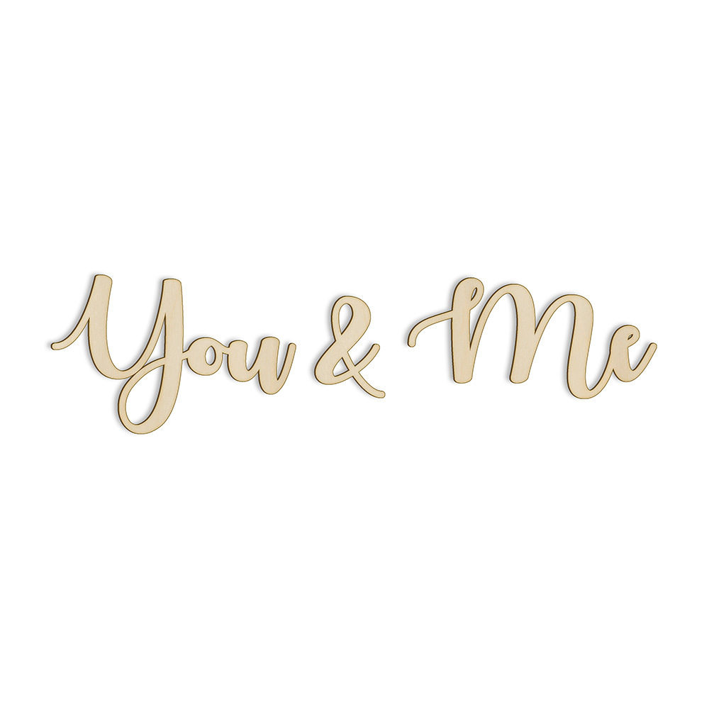 Drewniany napis You & Me