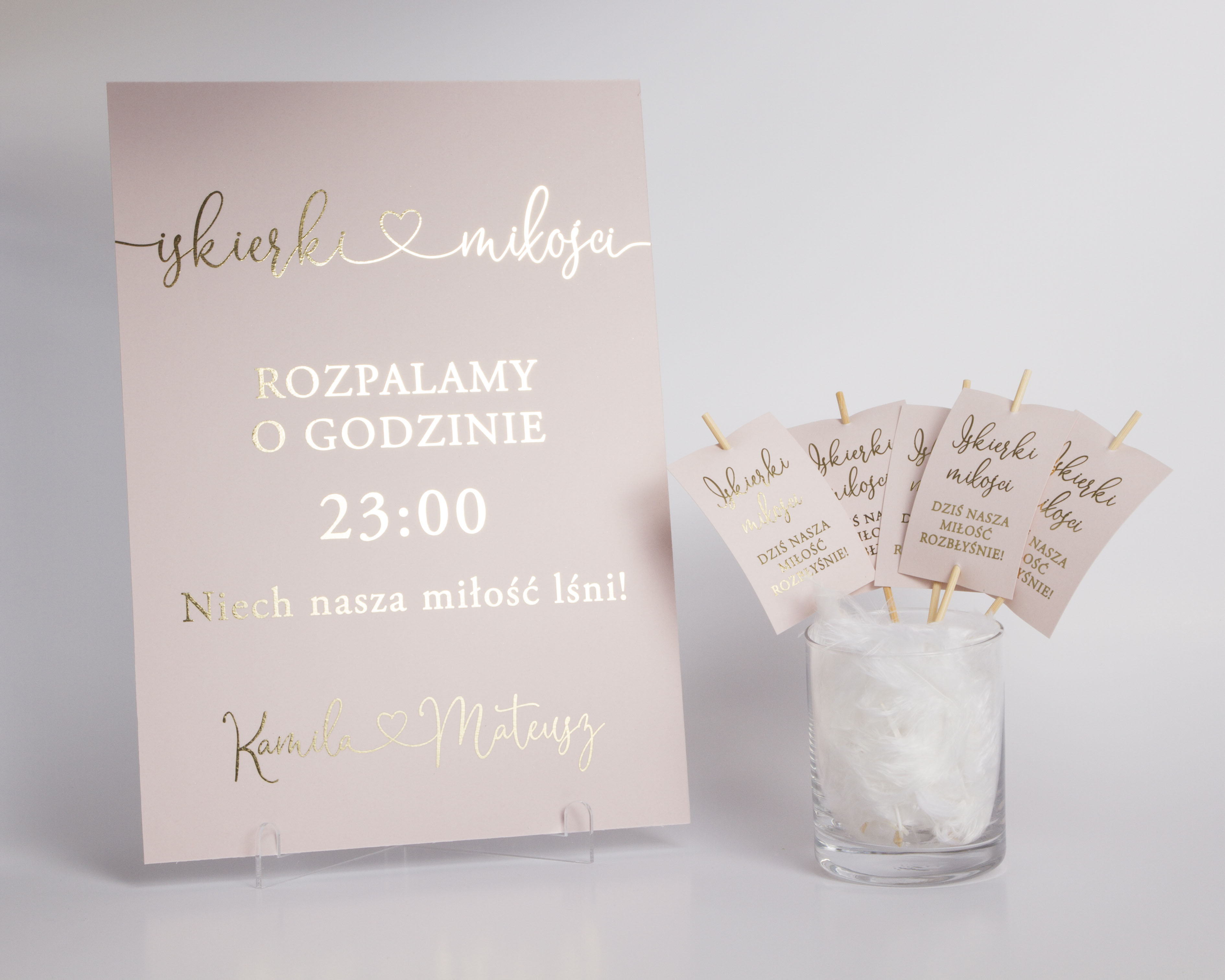 Zimne ognie na wesele – magiczny efekt w kilku prostych krokach