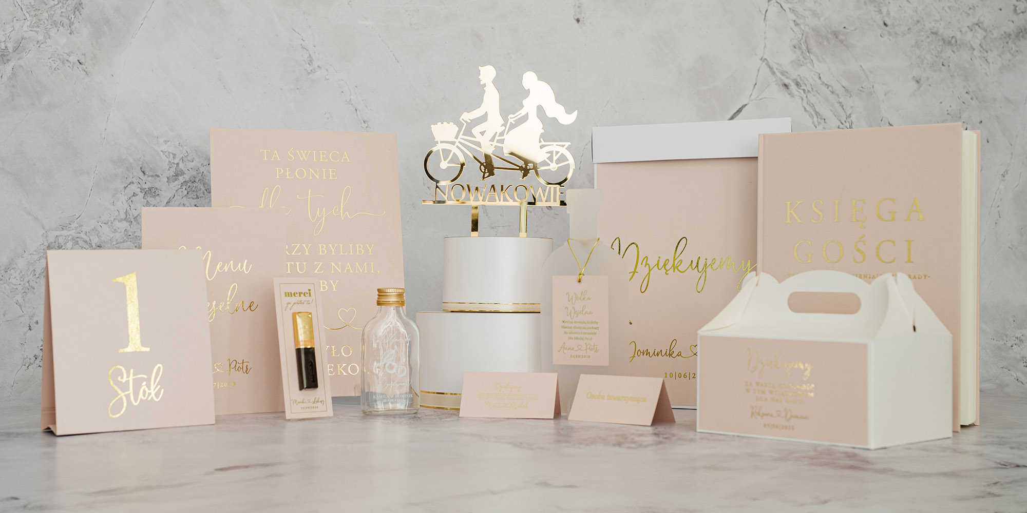 komplet dodatków na wesele różowych ze złoceniem