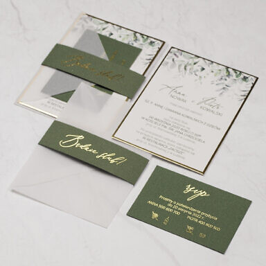 Zaproszenie ślubne z nadrukiem zielonych listków i kolorowym bilecikiem w kolorze zielonym