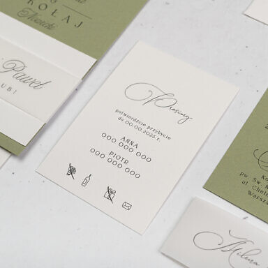 Minimalistyczne zaproszenie ślubne z kolorową kartą główną z bilecikiem