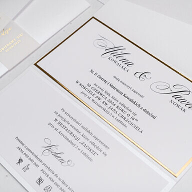 Białe zaproszenie ślubne z wklejką ze złoconymi dodatkami