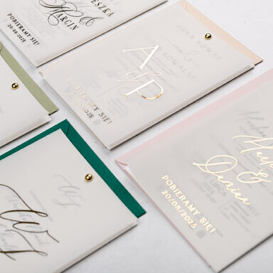 Zaproszenie ślubne z nitem i złoconym tekstem na kalce