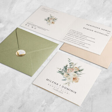 Zaproszenie ślubne beżowo białe kwiaty z kolorową kopertą i naklejką