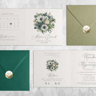 Białe maki zaproszenie ślubne z kwiatami z kolorową kopertą i złotą naklejką