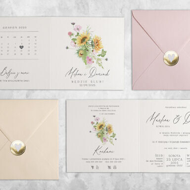 Zaproszenie ślubne z kwiatami słoniecznika z kolorową kopertą i złotą naklejką