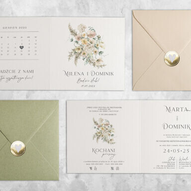 Kremowe zaproszenie ślubne z kwiatami z kolorową kopertą i naklejką