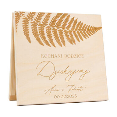 Podziękowanie w drewnianym pudełku z grawerunkiem paproć